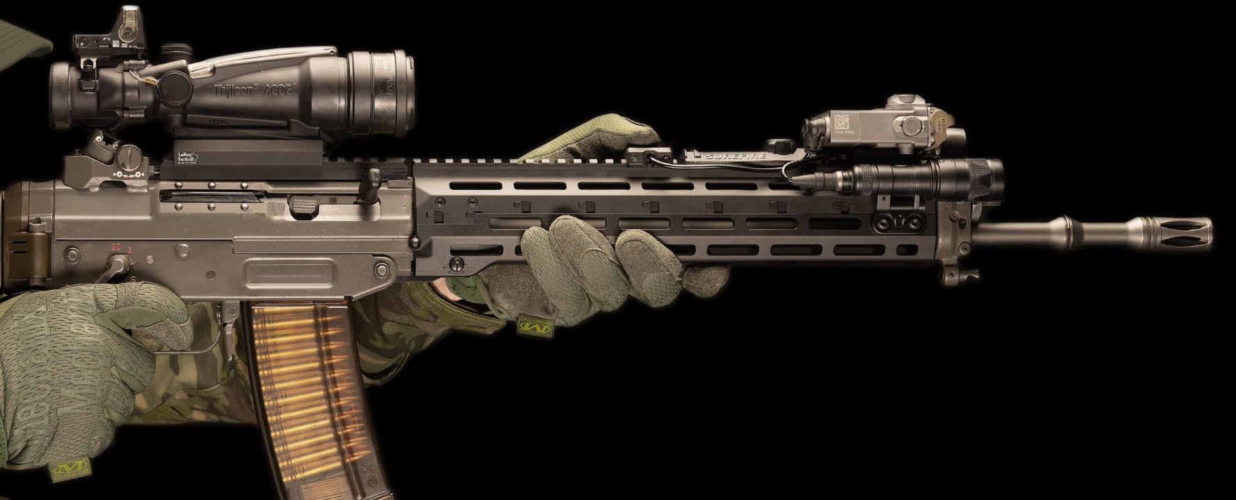 Handguard - Acheron KWS Rail System - SG 551 - Type 0 - Black