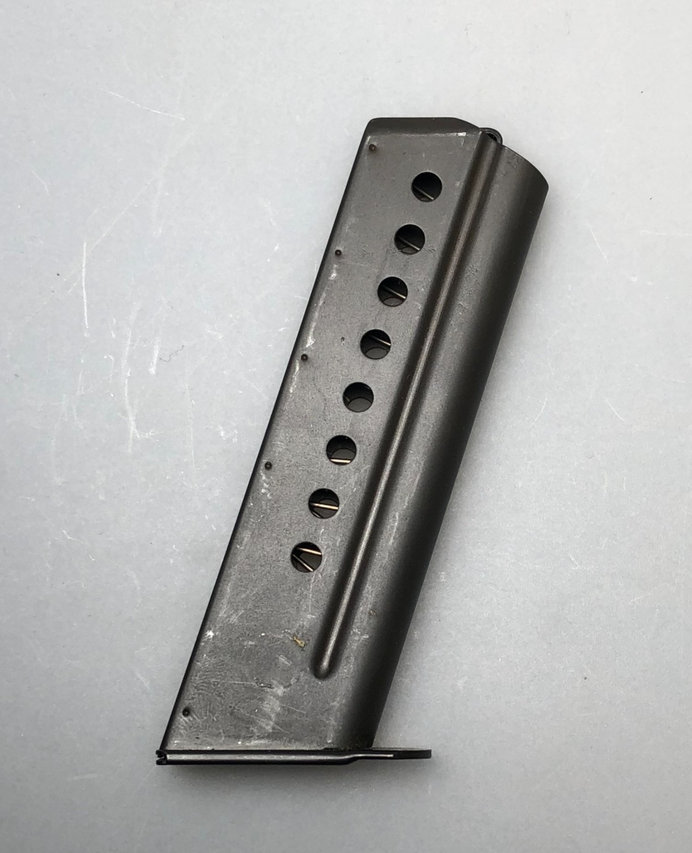 Magazin SIG P75 CH Ord / oder SIG P220 mit Magazinhalter unten,  9mm Para schwarz