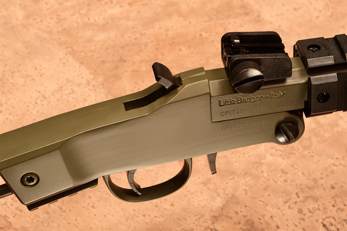 Kipplaufbüchse Chiappa Little Badger .22 LR , OD green cerakoted, Einschüssig 16,5" Lauf mit 1/2" x28 Gewinde, (Demowaffe)