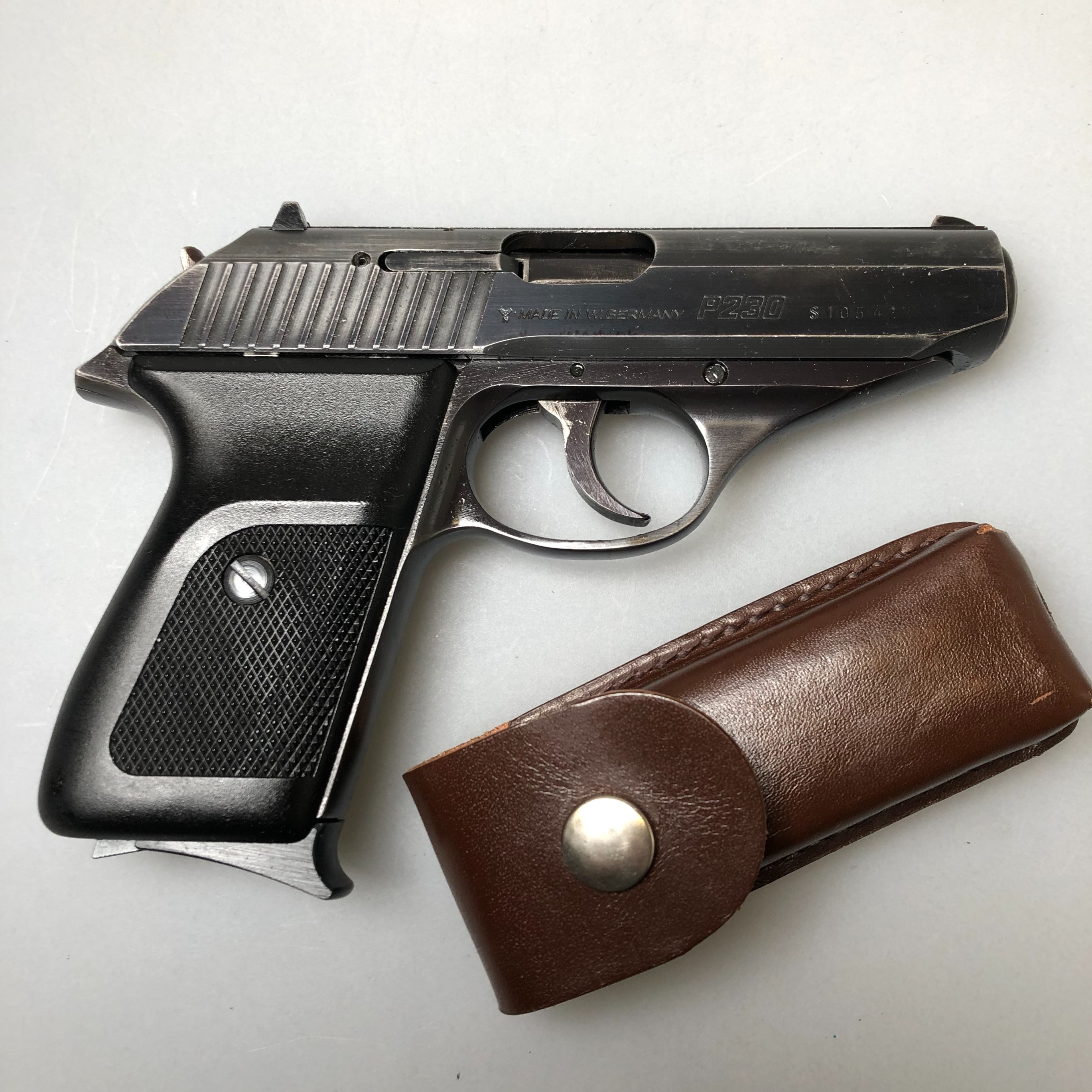 Pistole SIG-SAUER P230 9mm Police ehem. Polizei Solothurn, Occasion SNR:S105427